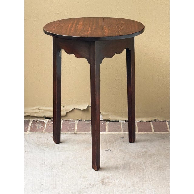 Late 18th Century English Cricket Table of Patinated Oak From the Georgian Era For Sale - Image 5 of 10