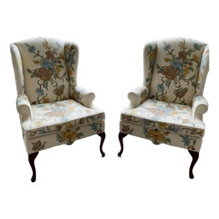 Vintage Fairfield Chair Co. Crewel Embroidered Wingback Chairs – Matching Pair For Sale