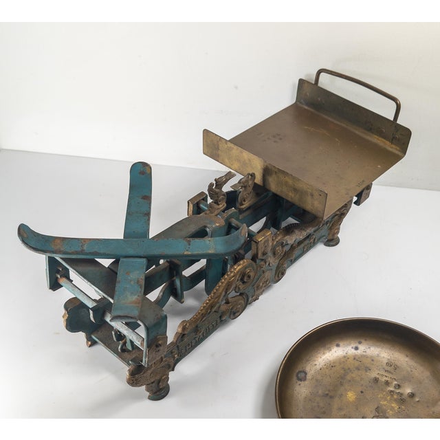 Early 20th Century Turquoise Teal and Gold Cast Iron Grocery Scale Balance For Sale - Image 13 of 18
