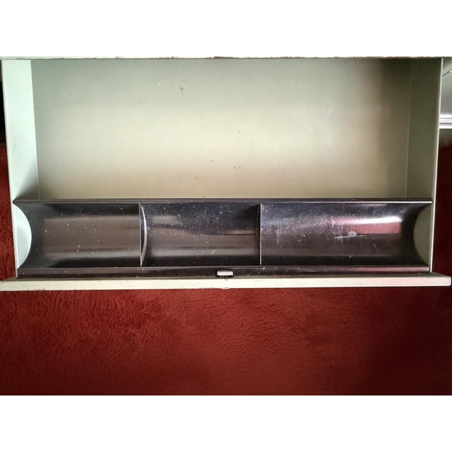 Vintage Steelmaster Industrial Single-Pedestal Tanker Desk, 1950s For Sale - Image 4 of 7