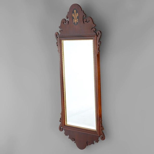 Early 20th Century Kittinger School Federal Style Parcel Gilt Mahogany Wall Mirror 20thC For Sale - Image 5 of 10