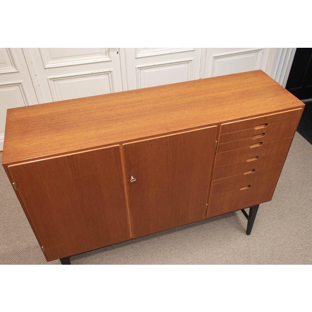 Mässan Cabinet in Teak attributed to Kurt Karlsson for August Löfvings Möbelfabrik, 1950s For Sale - Image 13 of 14