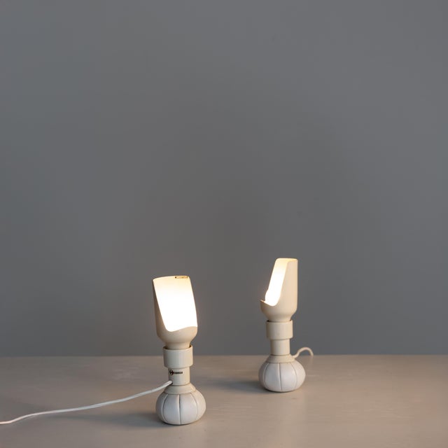 Ivory P600 Model Table Lamp by Gino Sarfatti for Arteluce, Milan, 1966, Set of 2 For Sale - Image 8 of 8