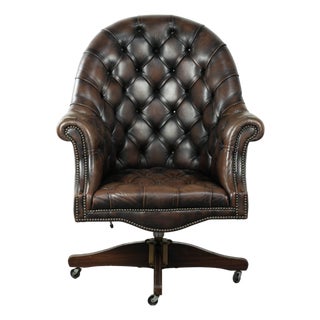 Large Vintage Chesterfield Desk Chair in Cowhide Leather For Sale