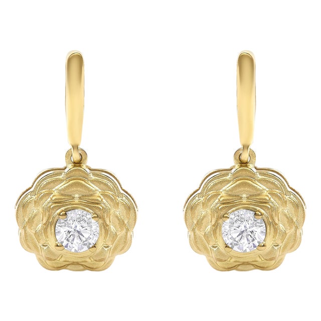 14K Yellow Gold Plated Sterling Silver 5/8 Cttw Lab Grown Diamond Flower Drop Earrings, Pair For Sale