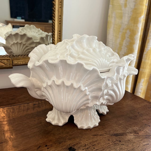 Mottahedeh Italian White Ceramic Shell Form Tureen