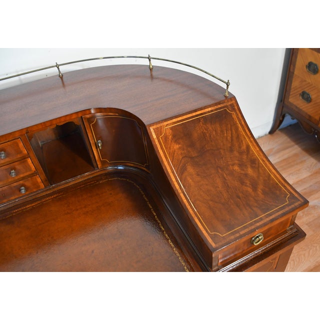 1930s English Regency Mahogany Inlaid & Leather Top Carlton Writing Desk For Sale - Image 6 of 17