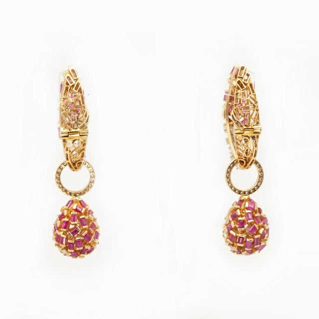 Late 20th Century Late 20th Century Convertible 18k Yellow Gold Ruby and Diamond Drop Earrings- 2 Pieces For Sale - Image 5 of 11