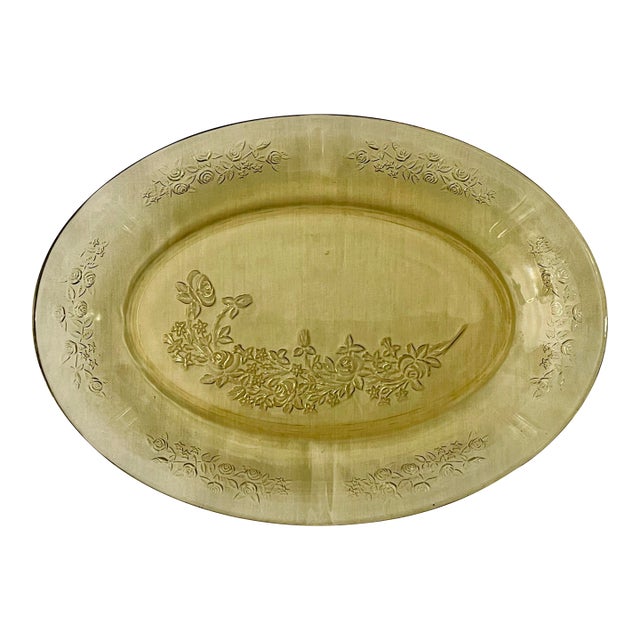 1930’s “Sharon” Yellow Glass Platter For Sale