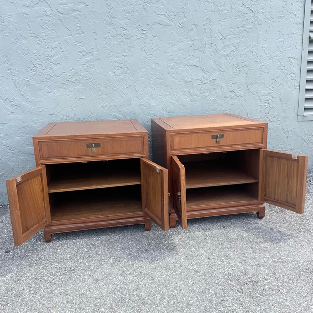 Asian Taiwanese Walnut Cubic Side Tables/Nighstands by Ricardo Lynn - A Pair For Sale - Image 3 of 12