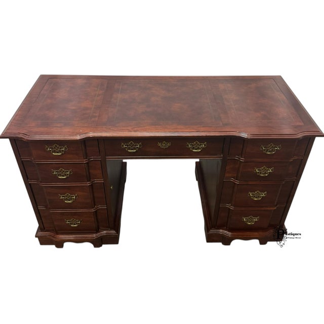 Thomas Chippendale Vintage Traditional Chippendale Style Mahogany Block Front Leather Top Executive / Writing Desk For Sale - Image 4 of 11