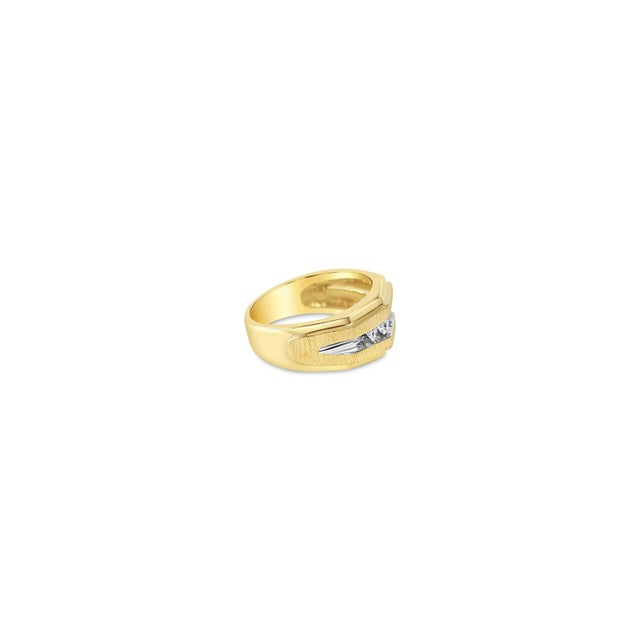 ♥ Product Summary ♥ Main Stone: Diamonds Approx. Diamond Carat Weight: 50cttw Diamond Clarity: SI1/SI2 Diamond Color: H...