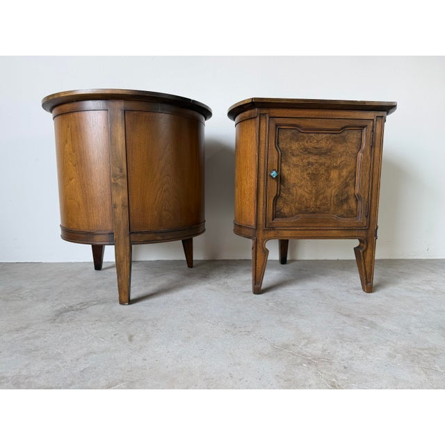 Harold Schwartz for Romweber Demilune Pecan Three-Leg End Tables / Nightstands- A Pair For Sale In Miami - Image 6 of 13