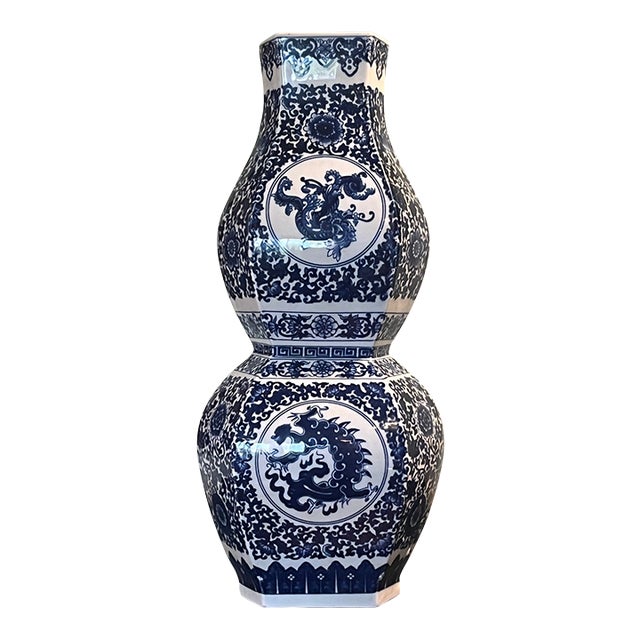 Large 20.5" Heavy Blue & White Double Gourd Dragon Vase - Excellent Condition For Sale