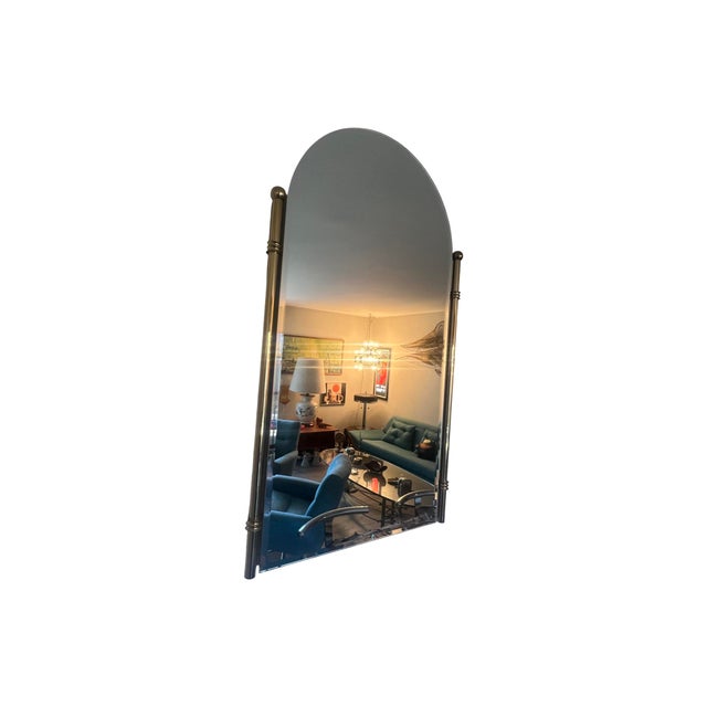 We have for your consideration a very gorgeous solid brass wall mirror. Mirror is simply elegant in design and is jaw...
