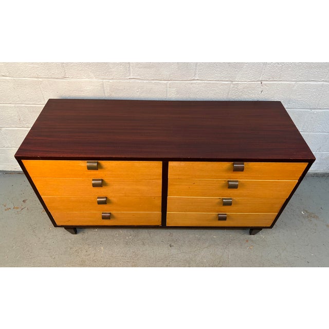 Mid-Century Modern Vintage Eight Drawer Dresser by American of Martinsville For Sale - Image 3 of 14