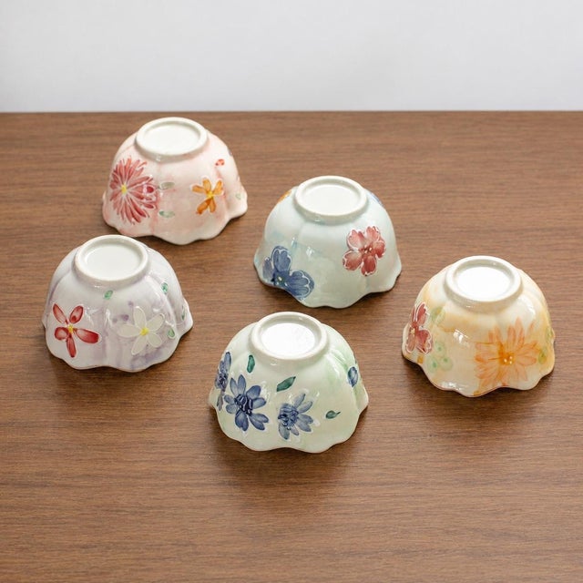 Japanese-style hand-painted underglaze cherry blossom bowl, adorned with flowers in various colors—combining aesthetic...