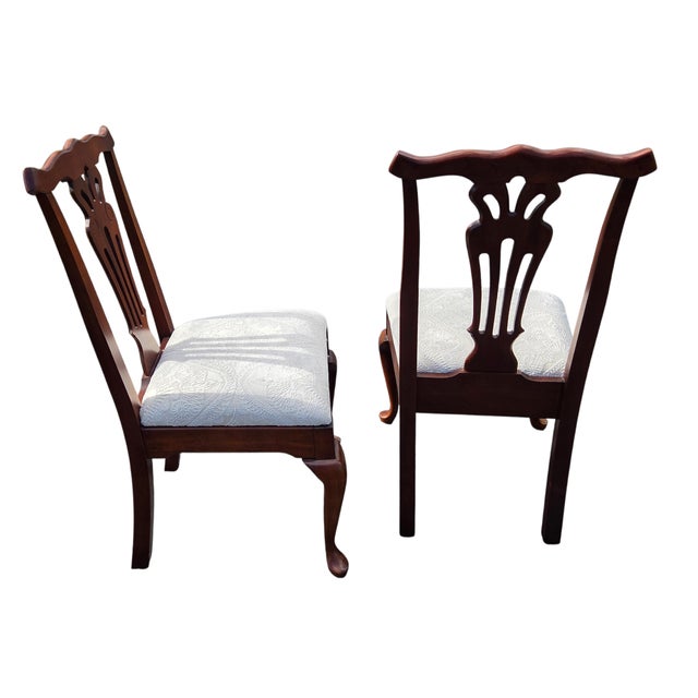 1990s 2 Pennsylvania House Cherry Dining Room Side Chairs Chippendale Sheild Back For Sale - Image 11 of 14
