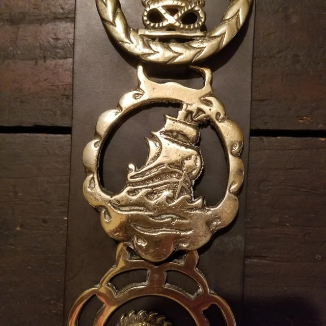 1970s 1970s Horse Brasses Displayed on Leather For Sale - Image 5 of 7
