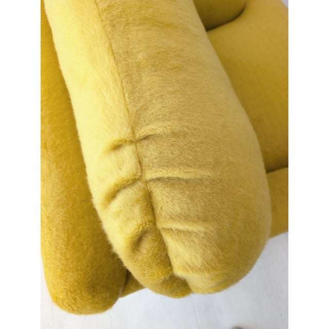 Goldenrod Swivel Armchairs in Ochre Yellow Mohair from Kravet, USA, 1970s For Sale - Image 8 of 12