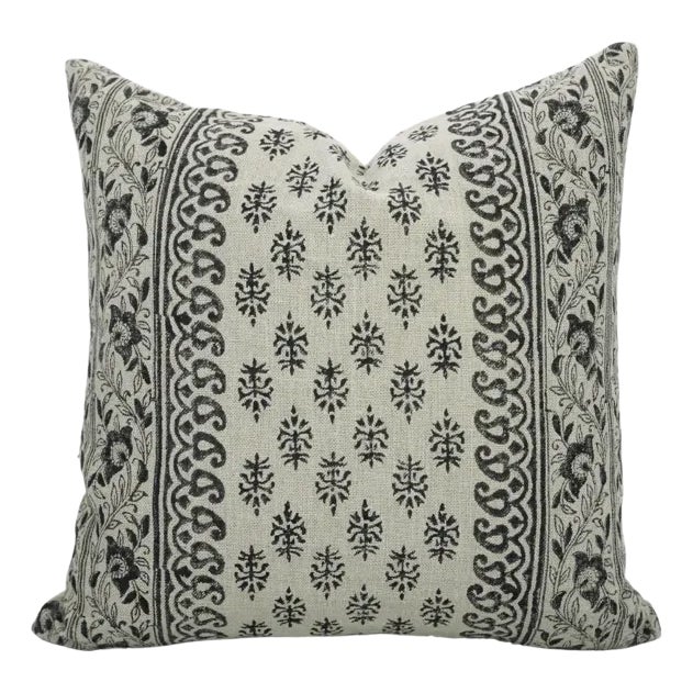 Fabdivine Handcrafted Cushion Cover 16x16 - Flower Buta For Sale