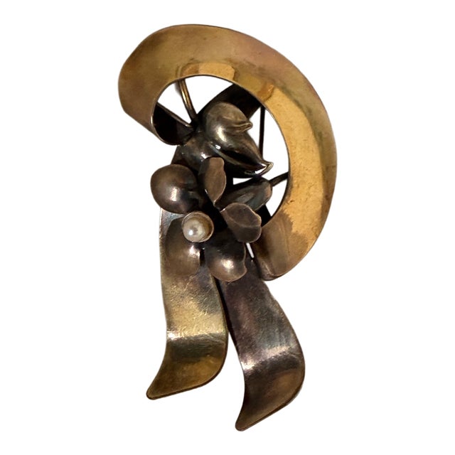 A Vintage Multi-Dimensional Floral and Ribbon Brooch, Featuring a ...