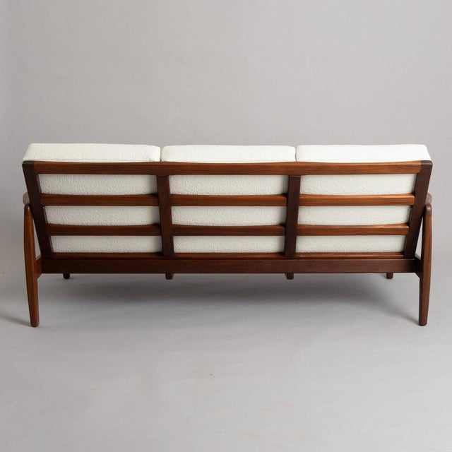 White Mid-Century 3-Seater Sofa in Afromosia from Toothill, 1960s For Sale - Image 8 of 9