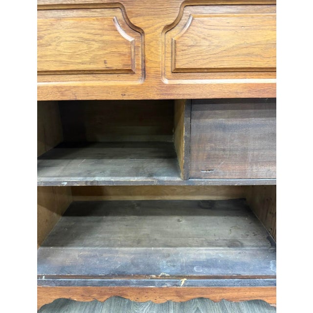 Antique Victorian French Provincial Louis XV Walnut Bedside Commode Cabinet For Sale In Kansas City - Image 6 of 10