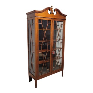 English Sheraton Revival Three-Sided Glass China Cabinet, Circa 1900–1920 For Sale