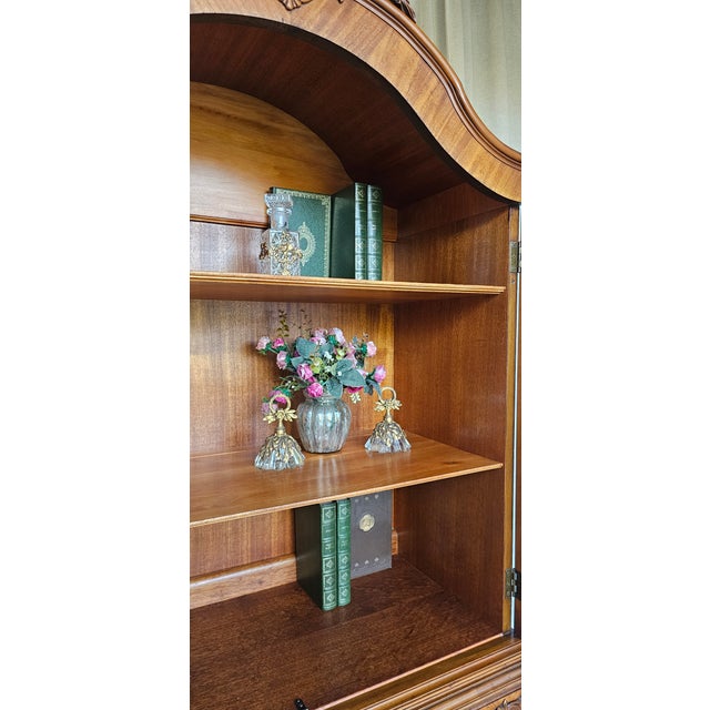 Vintage Burl Wood, French Provincial Display Cabinet, Louis XV Style ,1930s For Sale - Image 12 of 18