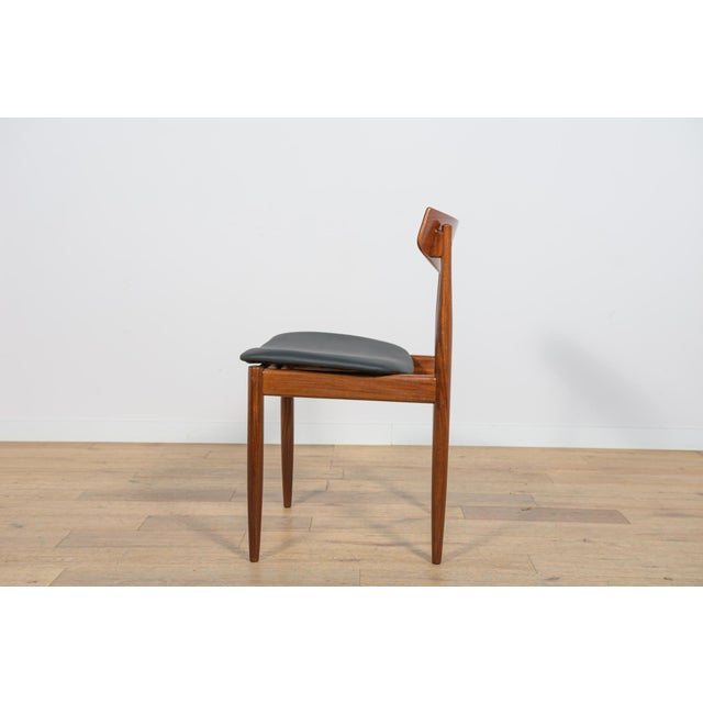 Mid-Century Dining Chairs in Teak by Ib Kofod Larsen for G-Plan, Great Britain, 1960s, Set of 4 For Sale - Image 10 of 18