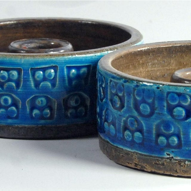 Ceramic Italian Rimini Blue Ceramic Candleholders by Aldo Londi for Bitossi, 1970s, Set of 2 For Sale - Image 7 of 11