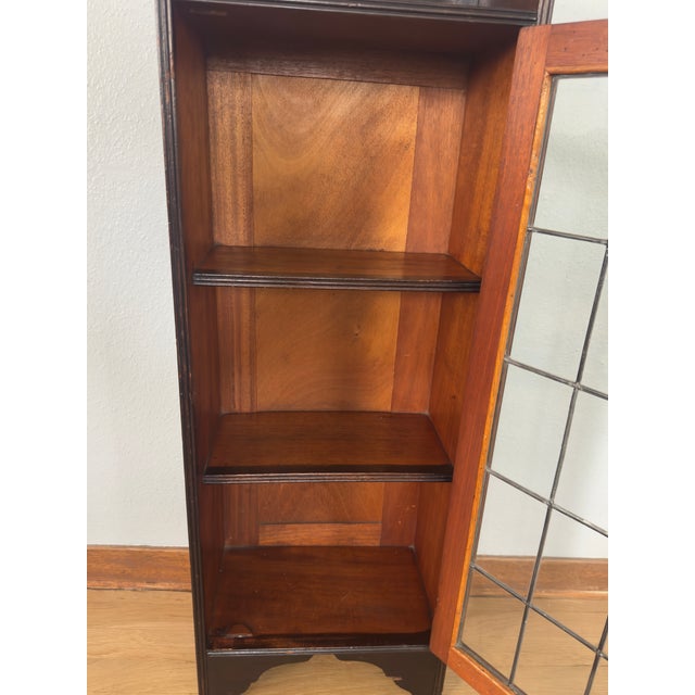 1910s Antique Edwardian Arts & Crafts Narrow Glazed Bookcase C. 1910 For Sale - Image 5 of 18