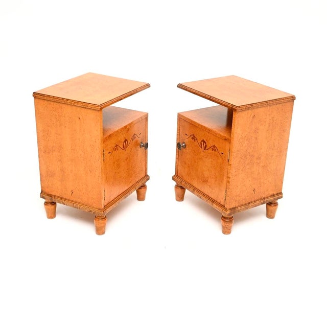 1930s Swedish Art Deco Bedside Cabinets in Satin Birch, 1930, Set of 2 For Sale - Image 5 of 11