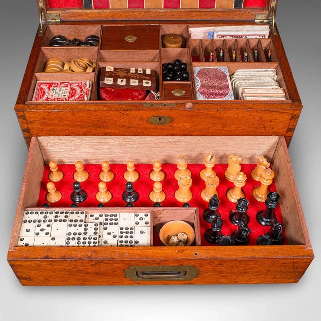 Antique Parlour Games Compendium, English, Gaming Box, Chess, Cards, Victorian For Sale - Image 6 of 12