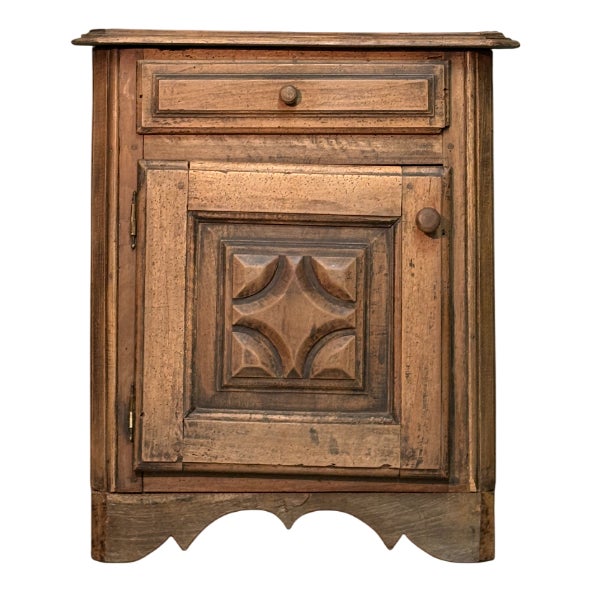 Antique Buffet in Walnut, 1700 For Sale