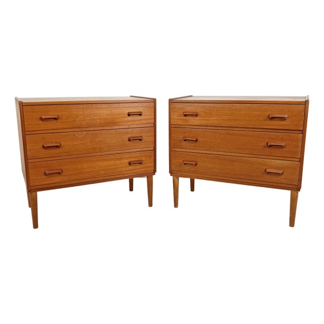 C. 1960s Carl Aage Skov for Munch Mobelfabrik Teak Three Drawer Chests - A Pair For Sale