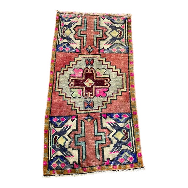 Turkish Yastik Rug 1'7" x 3'1" For Sale