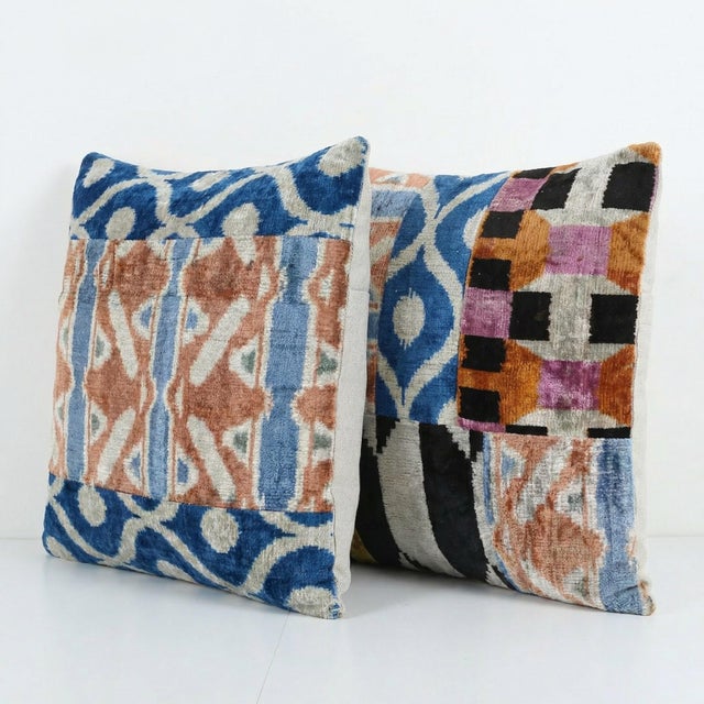 Mid-Century Modern Uzbek Ikat Velvet Pillow Cover 19'' X 20'' - Set of Two For Sale - Image 3 of 4