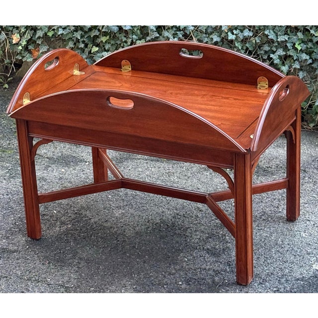 Vintage Henkel Harris Butlers Tray Coffee Table For Sale In New York - Image 6 of 12