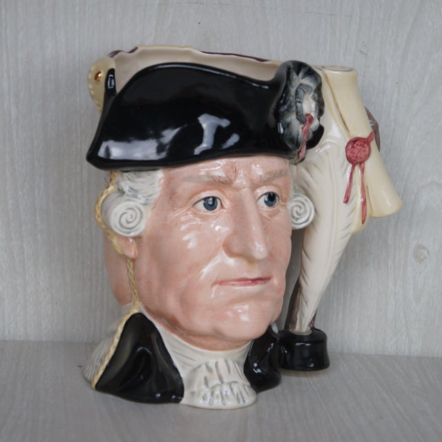 Royal Doulton 1980s English Signed Royal Doulton George Washington & King George III Toby Character Jug For Sale - Image 4 of 16