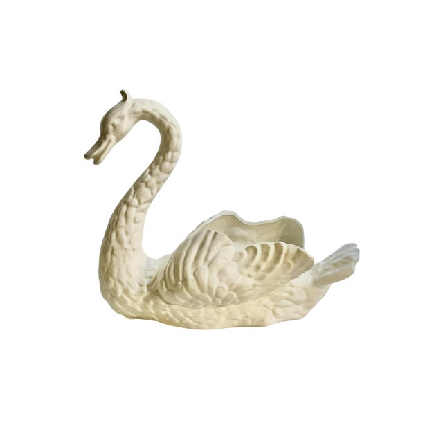 Hollywood Regency Elegant Mid 20th Century Ceramic Swan Decorative Bowl | Hollywood Regency Coastal Accent 20” Wide For Sale - Image 3 of 16