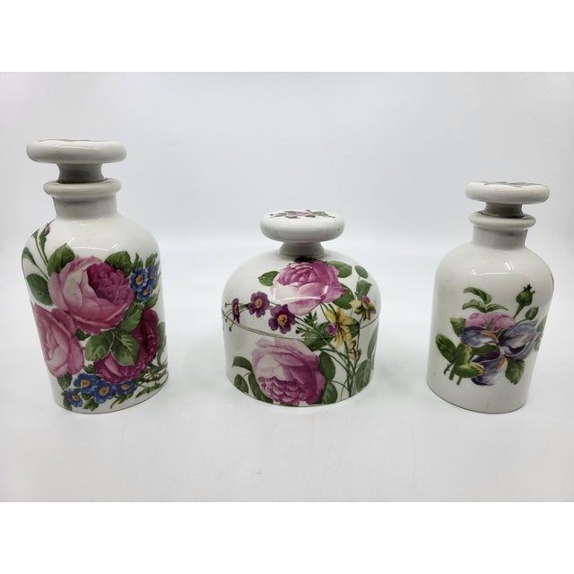 Vintage Paris Porcelain Bathroom Set, France, 1950, Set of 3 For Sale - Image 14 of 14