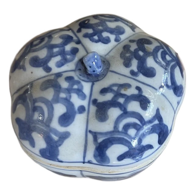 1970s Blue and White Pumpkin Style Ceramic Box For Sale
