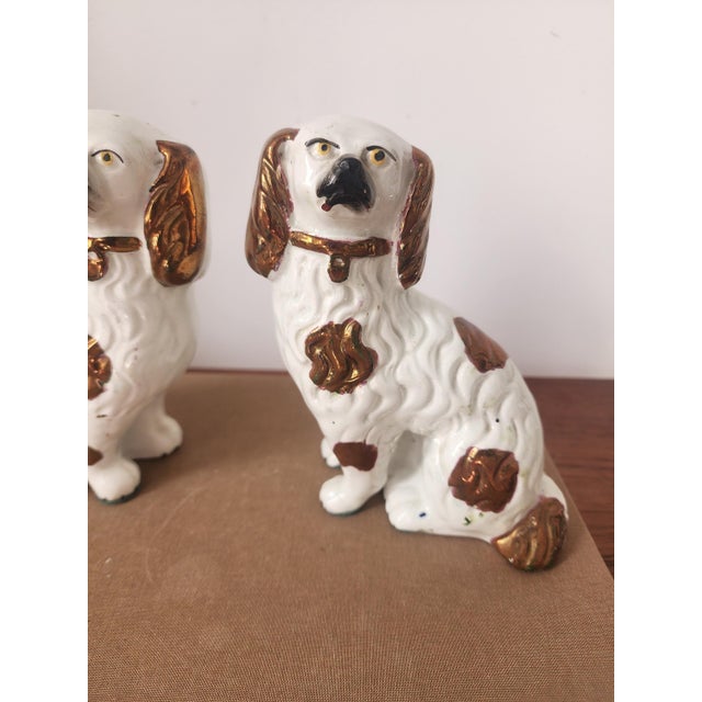 Vintage Staffordshire Spaniel Dog Figurines Pair, White Gold Ceramic Dogs, Staffordshire Style Dog Statues, Victorian Dog Decor For Sale - Image 4 of 13