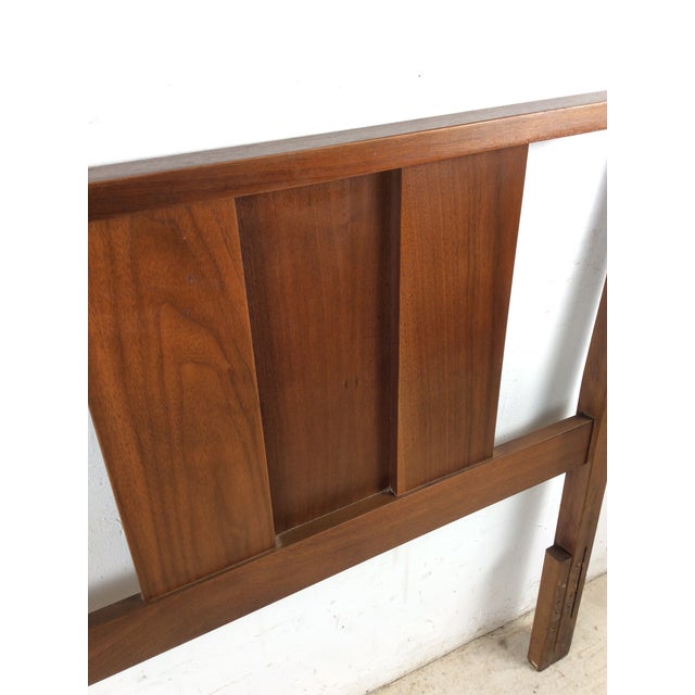 Mid Century Modern Walnut Headboard With Turned Wood Frame For Sale - Image 12 of 18