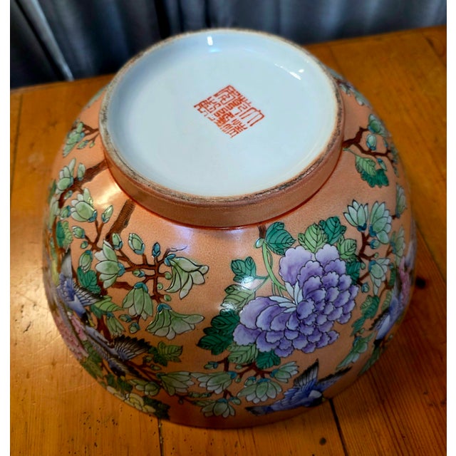 1960s Large Center Piece Chinese Famille Rose Bowl For Sale In New York - Image 6 of 8