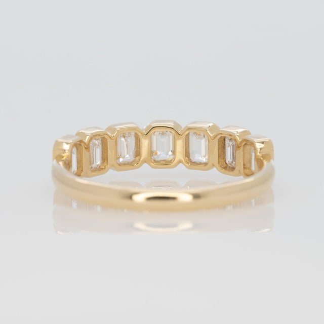 Metal 1Ct Lab Diamond Band Ring in Solid 14k Gold | Elegant Wedding Band, Size 6.75 For Sale - Image 7 of 8