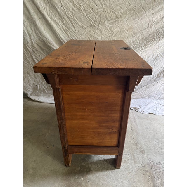 Late 19th Century Traditional Korean Duiju Rice Chest - Solid Wood and Iron Hardware For Sale In Dallas - Image 6 of 12