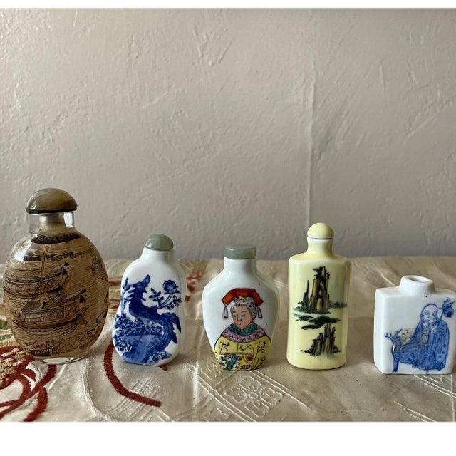 Vintage Chinese Snuff Bottles - Inside Painted Glass & Porcelain - Set of 5 For Sale - Image 10 of 12
